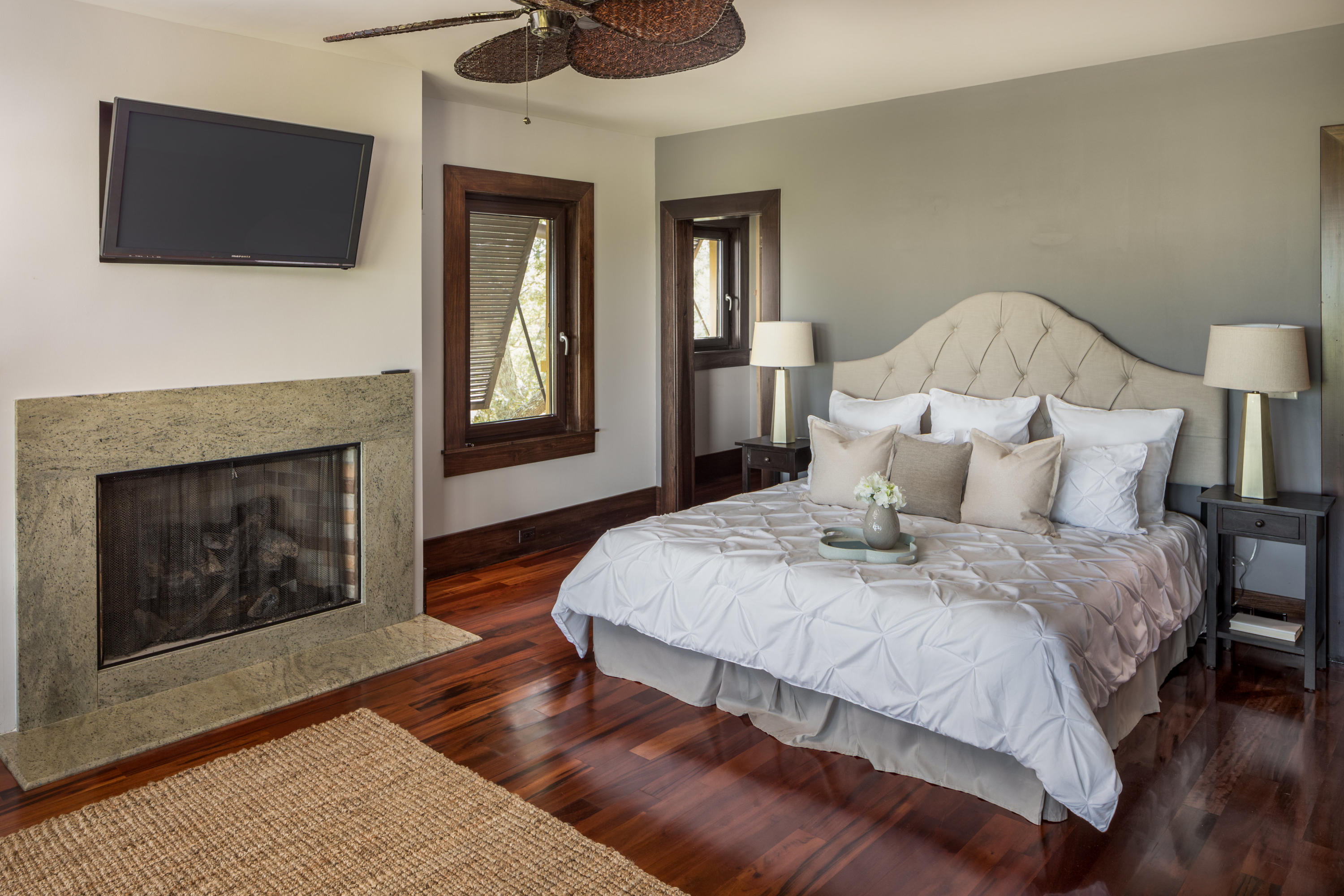 4 Old Summer House Road Charleston, SC 29412 - Photo 21 of 39 Master bedroom with bed