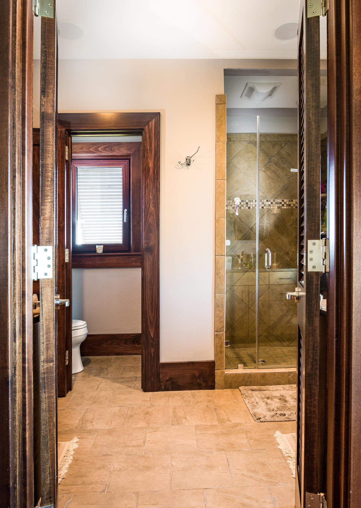 4 Old Summer House Road Charleston, SC 29412 - Photo 22 of 39 Entry to Master bath