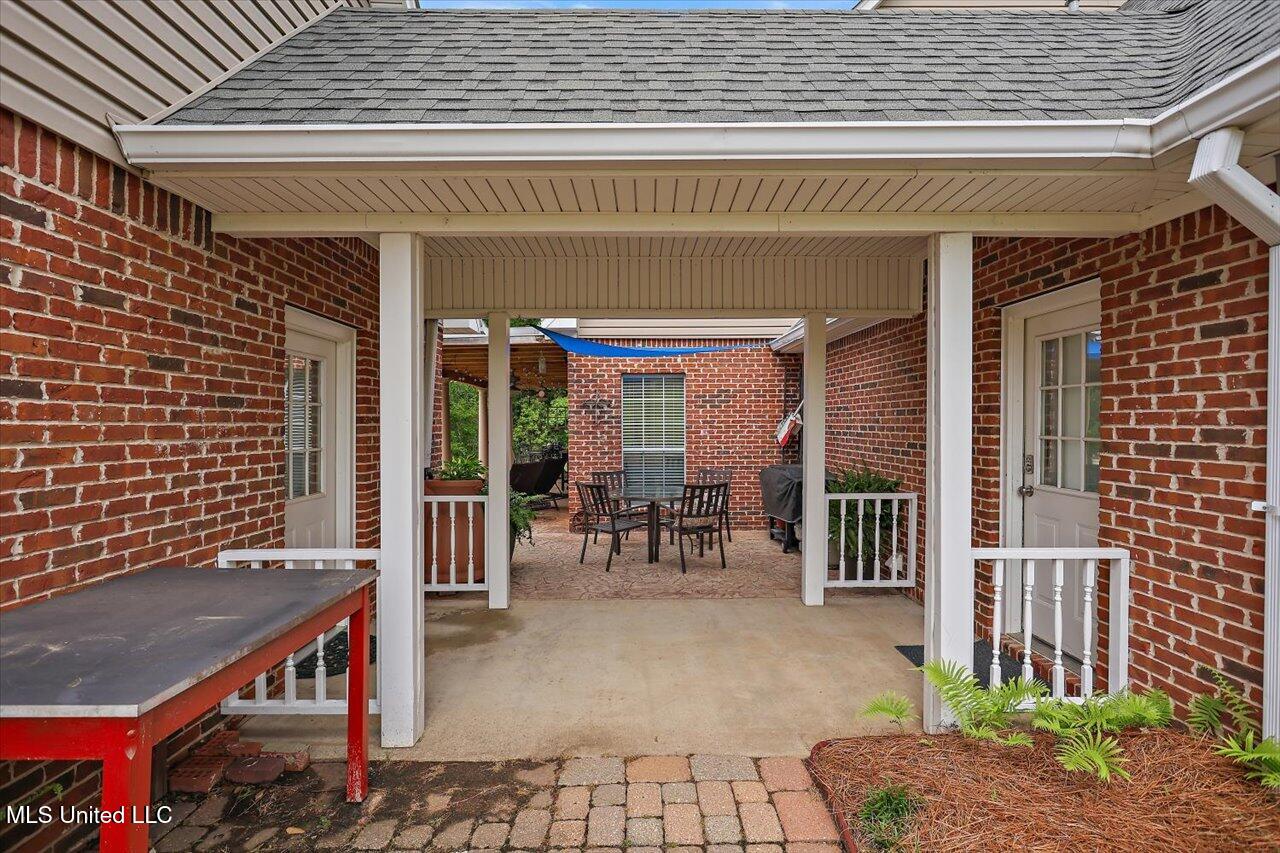 1545 Kickapoo Road Clinton, MS 39056 - Photo 8 of 59 09-1545 Kickapoo Rd