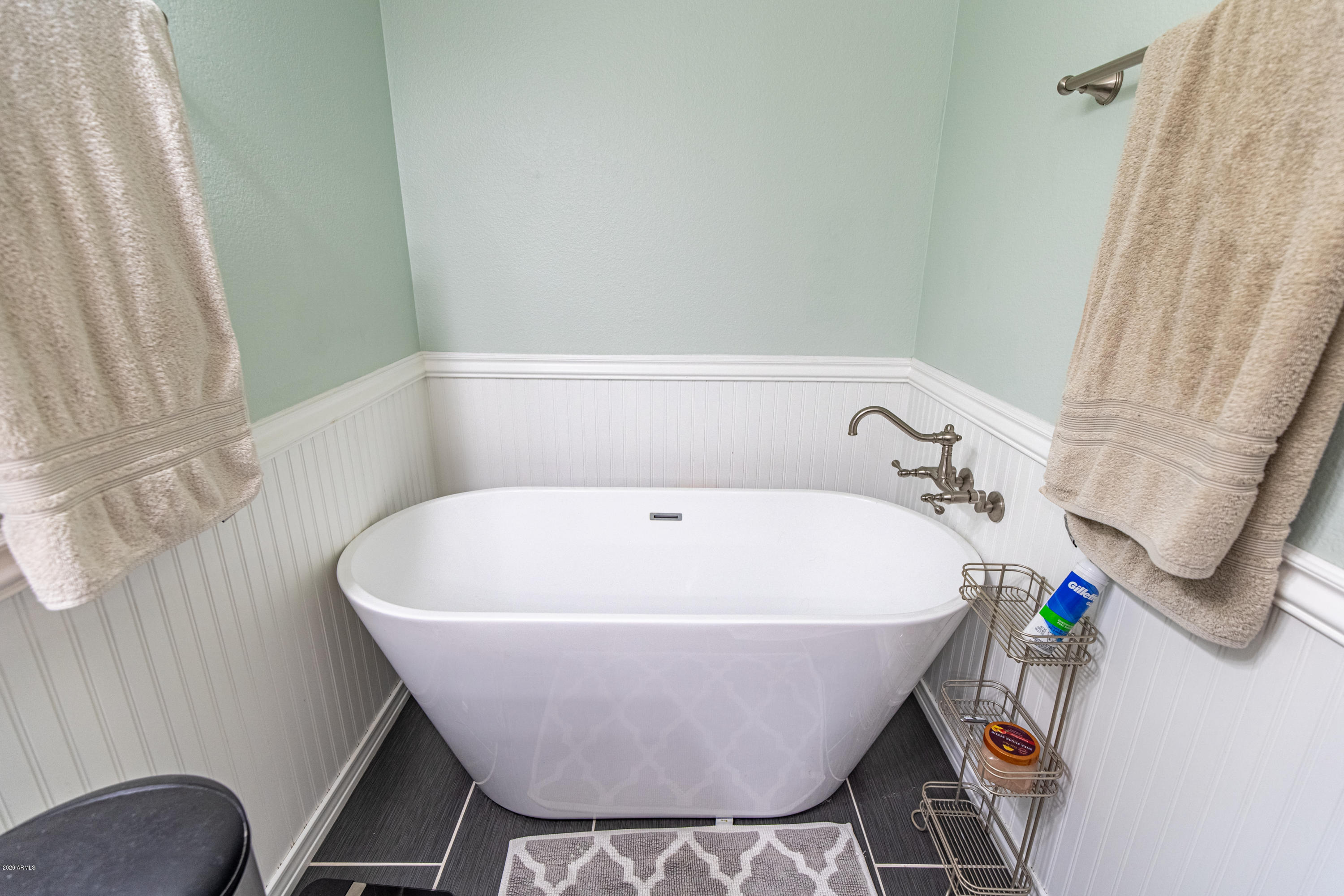 15828 North 33rd Place Phoenix, AZ 85032 - Photo 23 of 30 Soaking Tub
