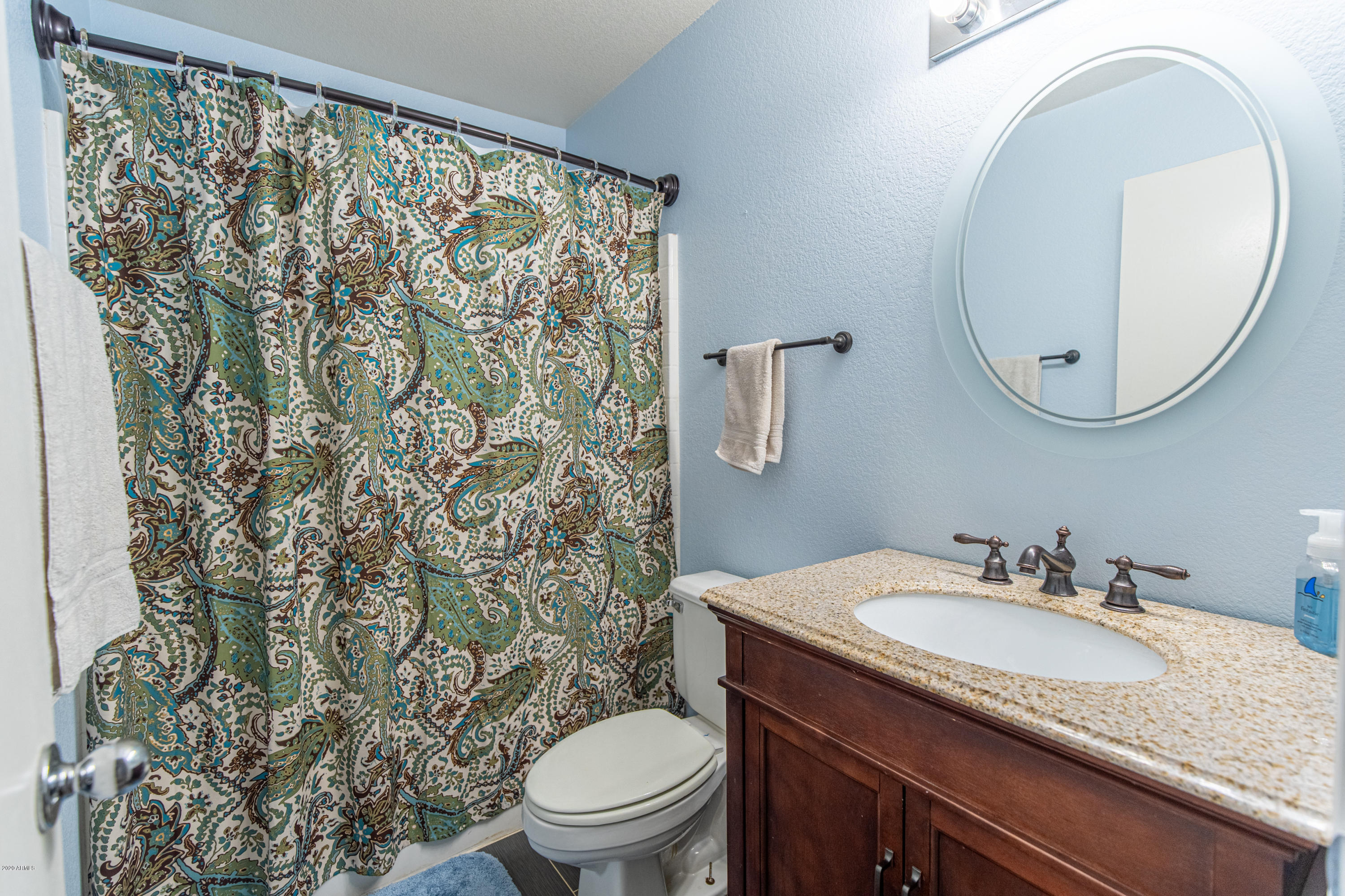 15828 North 33rd Place Phoenix, AZ 85032 - Photo 28 of 30 Bathroom 2