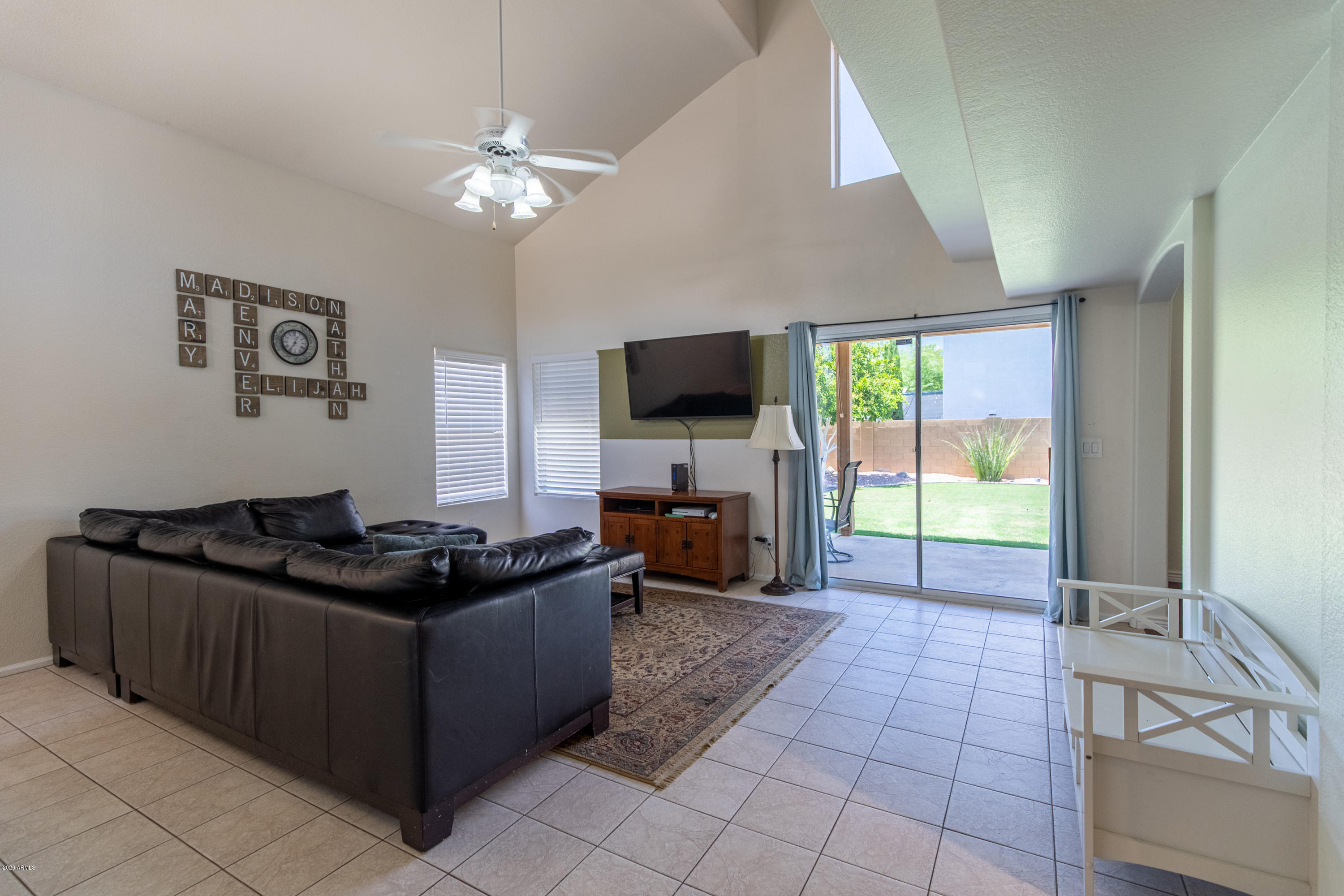 15828 North 33rd Place Phoenix, AZ 85032 - Photo 5 of 30 Family Room