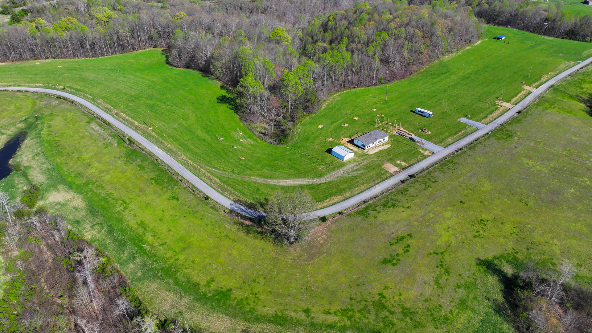 3164 Parks Ridge Road Russell Springs, KY 42642 - Photo 7 of 16 20250417203916460040000000-o