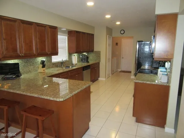 $3,600 | 10561 Greentrail Drive South, Boynton Beach, FL 33436