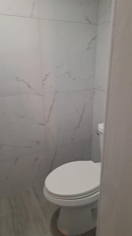 1971 Southeast 5th Court, Unit 303E Pompano Beach, FL 33060 - Photo 10 of 14