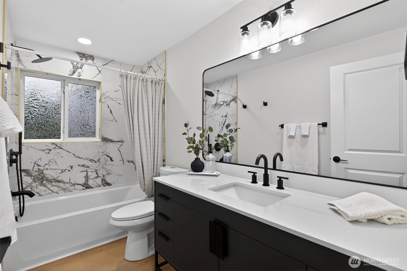 3613 Southwest 331st Street Federal Way, WA 98023 - Photo 14 of 26