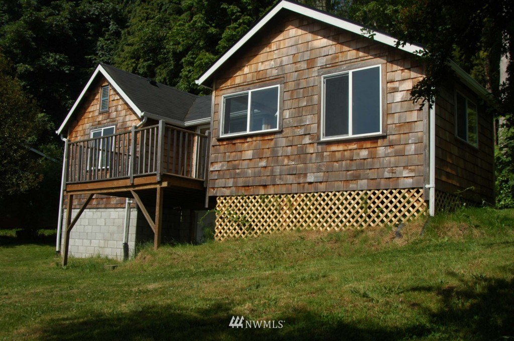 15700 Shanahan Road Southwest Vashon, WA 98070 - Photo 1 of 1 Gallery Image 1