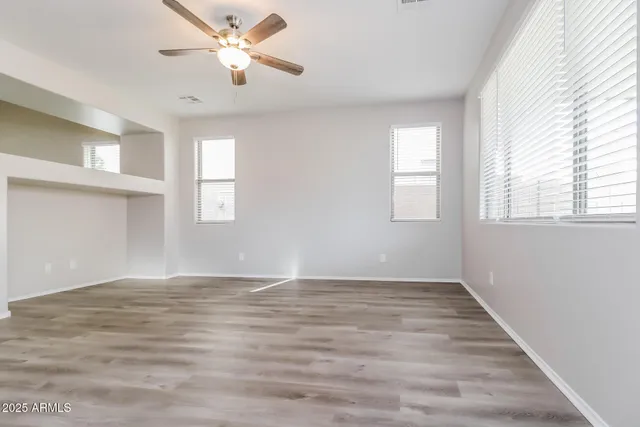 $1,945 | 17500 West Mandalay Lane, Surprise, AZ 85388