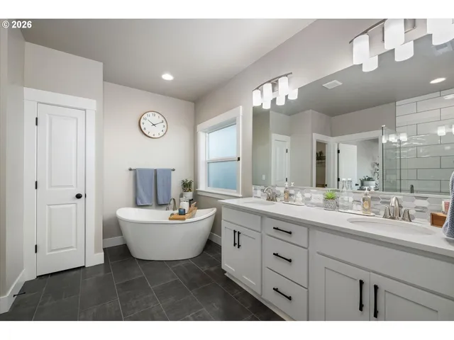 $500,000 | 224 Rome Street, Boardman, OR 97818