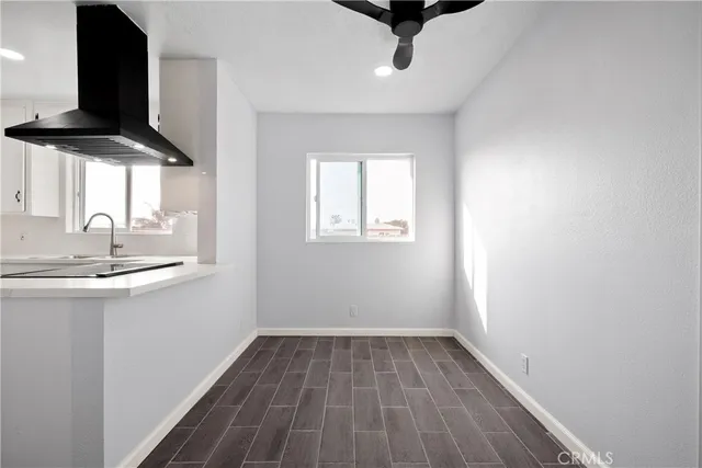 $999,999 | 3700 East 17th Street, Long Beach, CA 90804