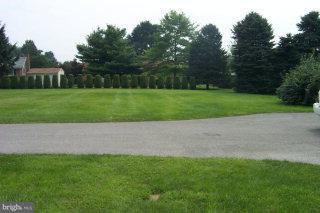57 Queen Road Gordonville, PA 17529 - Photo 4 of 5 Gallery Image 4