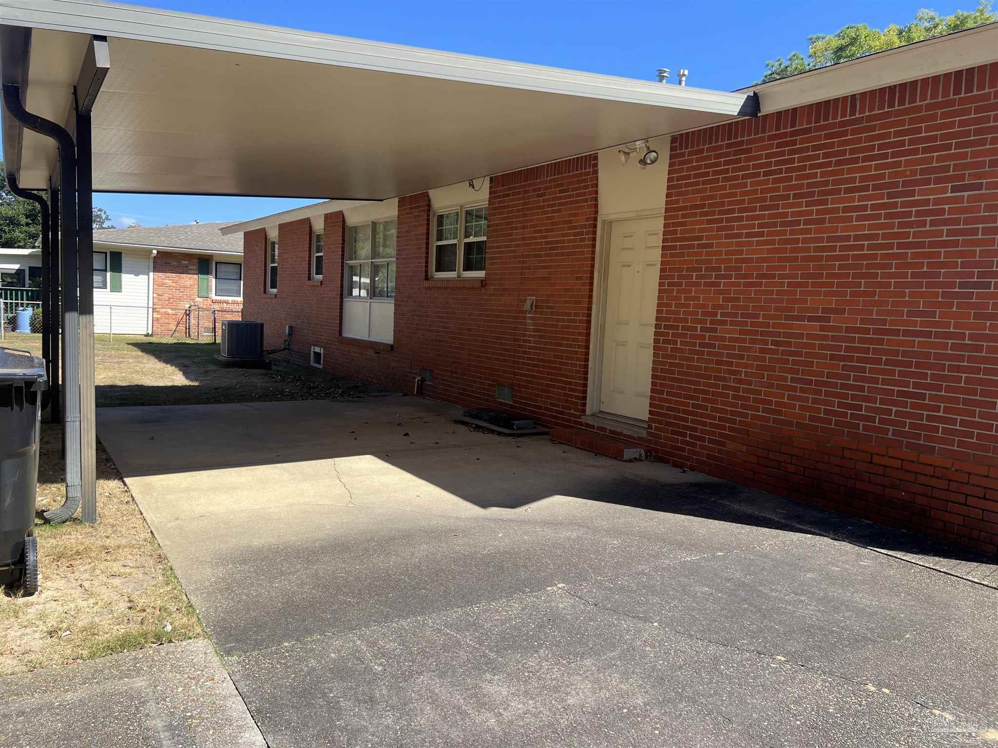 6020 Hilltop Road Pensacola, FL 32504 - Photo 22 of 27