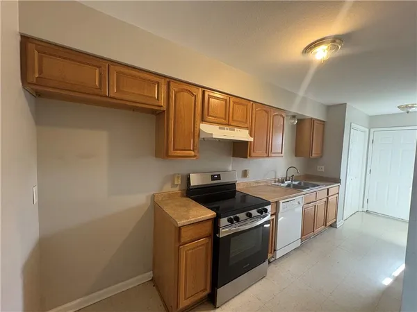 $1,150 | 9020 Amour Drive, Chalmette, LA 70043