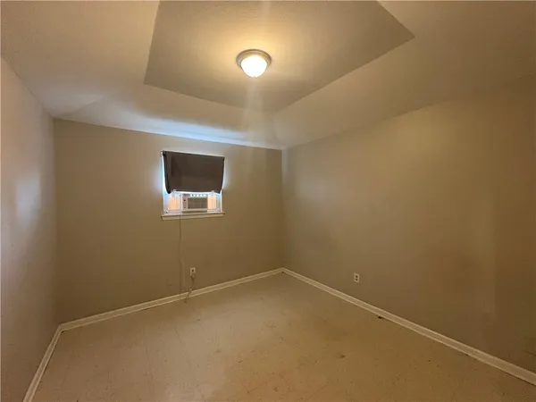 $1,150 | 9020 Amour Drive, Chalmette, LA 70043