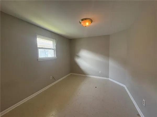 $1,150 | 9020 Amour Drive, Chalmette, LA 70043