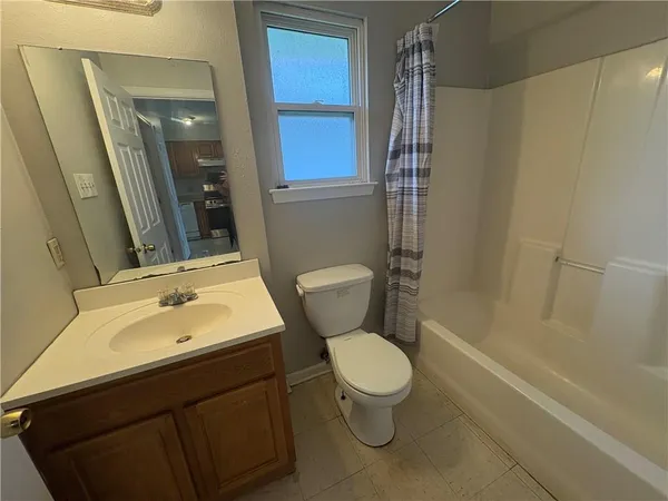 $1,150 | 9020 Amour Drive, Chalmette, LA 70043