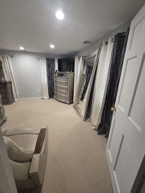 20 Farm Pond Road Dracut, MA 01826 - Photo 27 of 38