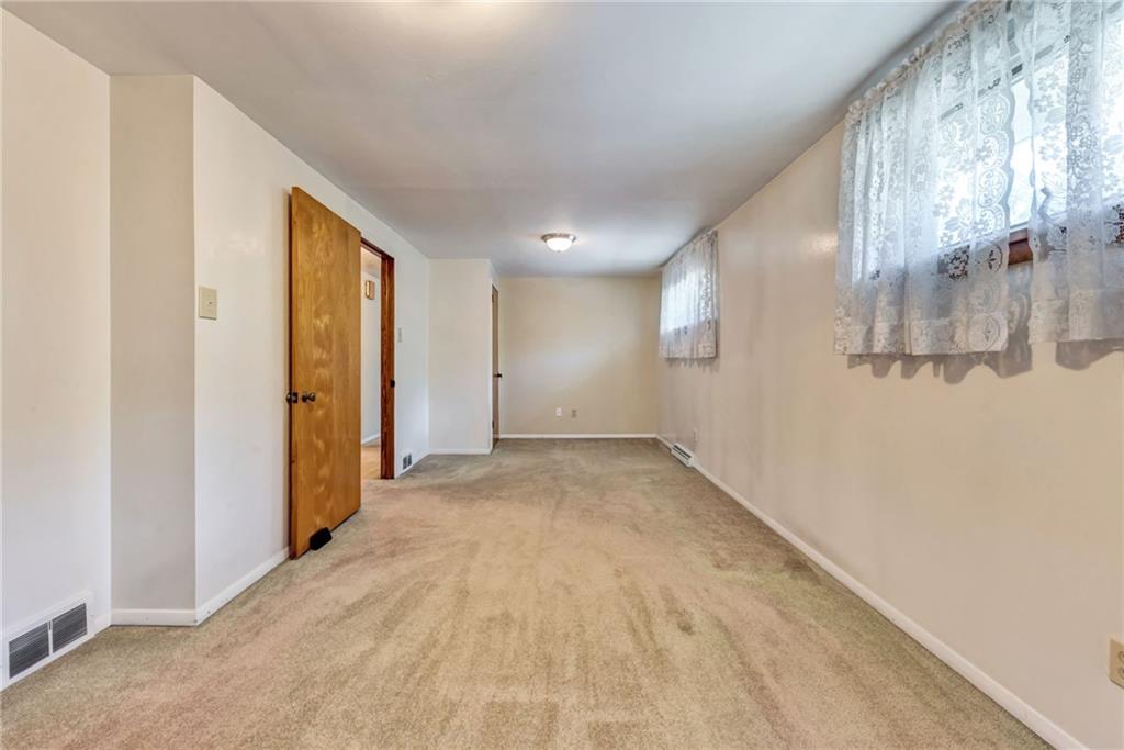 2686 Reissing Road McDonald, PA 15057 - Photo 10 of 22 Gallery Image 10