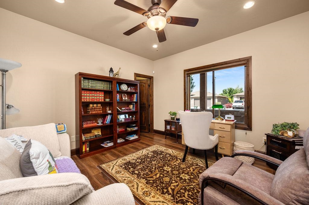 878 Spring Crossing Grand Junction, CO 81506 - Photo 26 of 39 Gallery Image 26