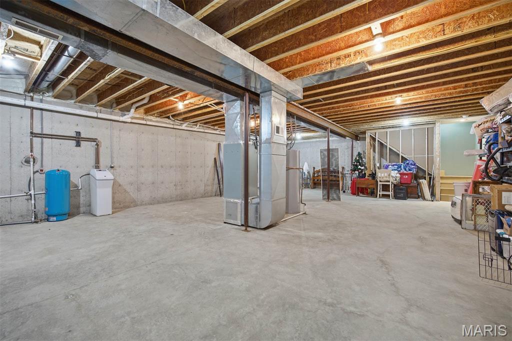 12003 Emerald Road Pocahontas, IL 62275 - Photo 15 of 65