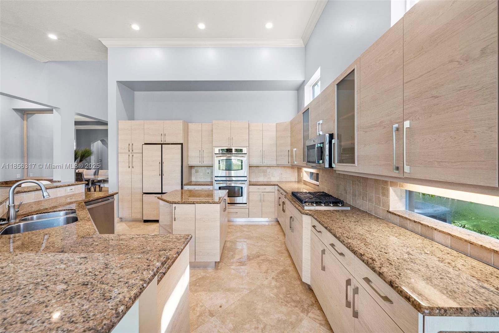 17771 Lake Azure Way Boca Raton, FL 33496 - Photo 20 of 66