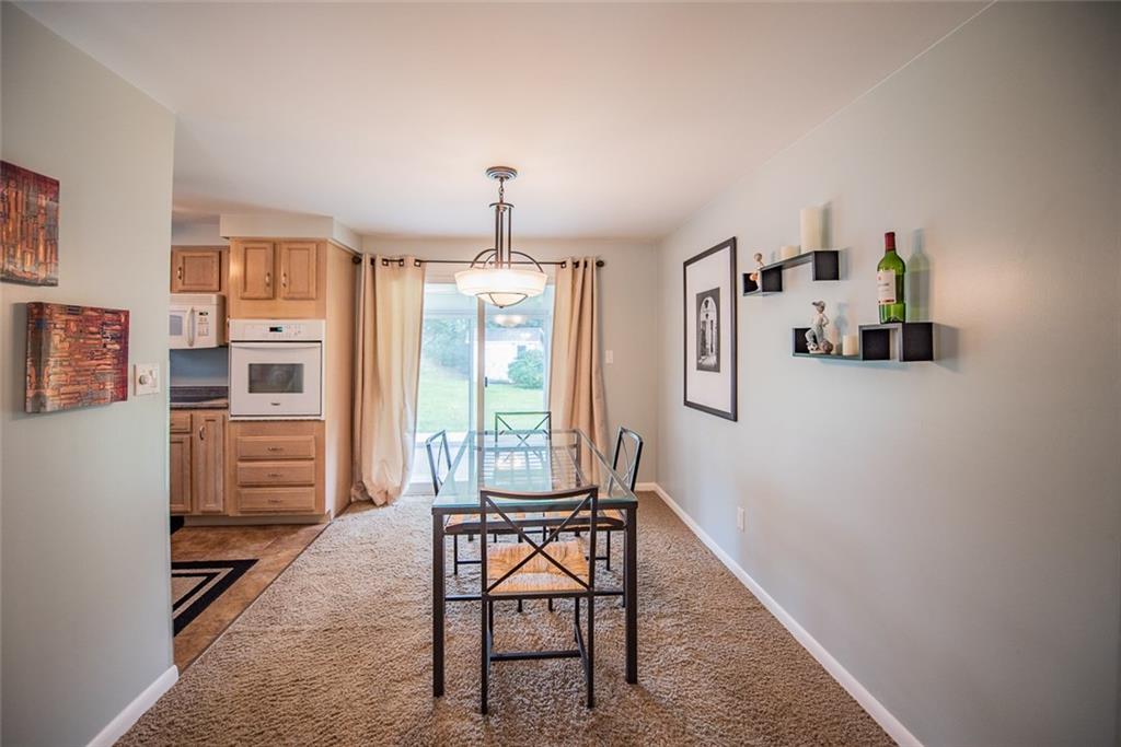 604 Chinaberry Road Monroeville, PA 15146 - Photo 6 of 23 Gallery Image 6
