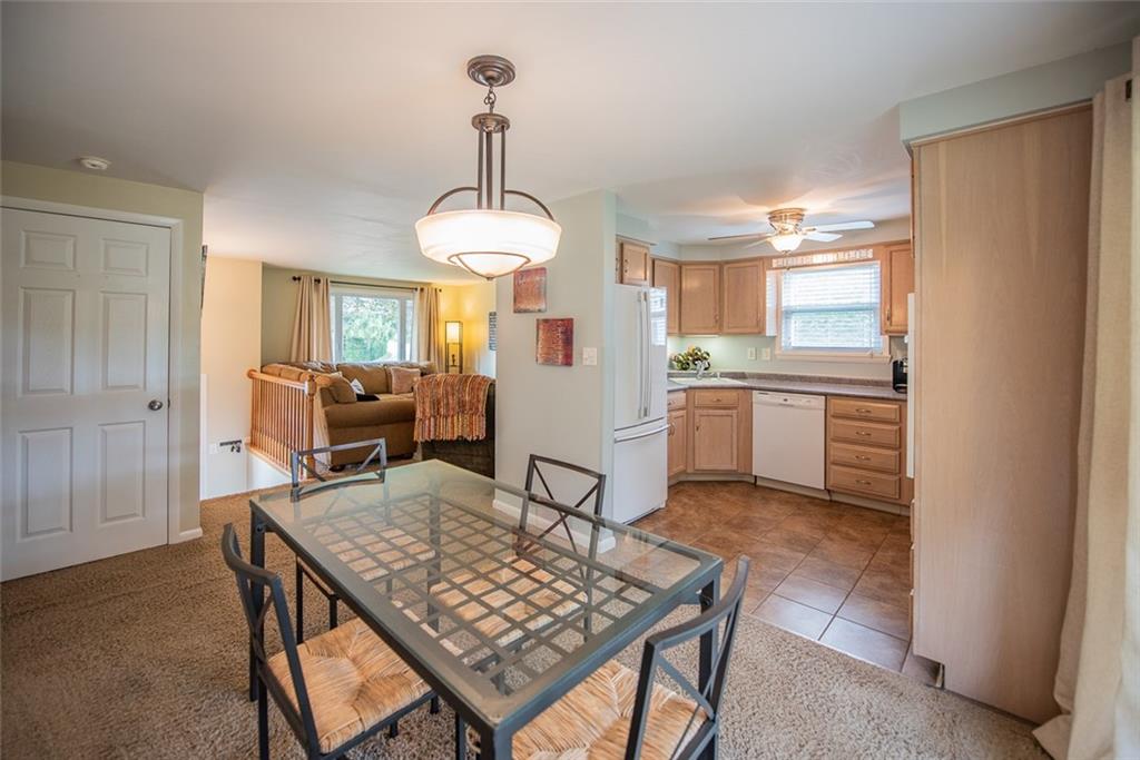 604 Chinaberry Road Monroeville, PA 15146 - Photo 7 of 23 Gallery Image 7