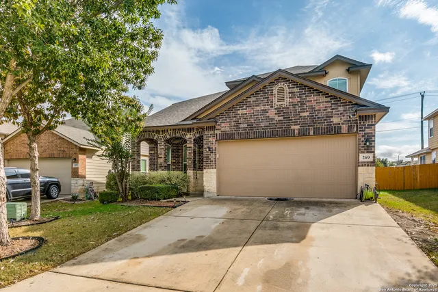 $2,900 | 269 Tufted Crest, San Antonio, TX 78253