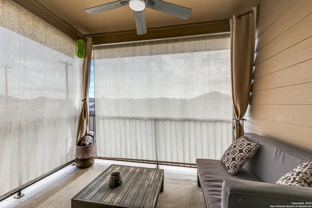 $2,900 | 269 Tufted Crest, San Antonio, TX 78253