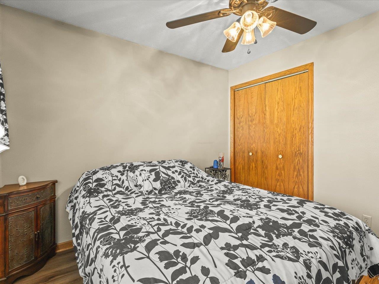 536 Carpenter Street Belvidere, IL 61008 - Photo 22 of 39 a bedroom with a bed and a window