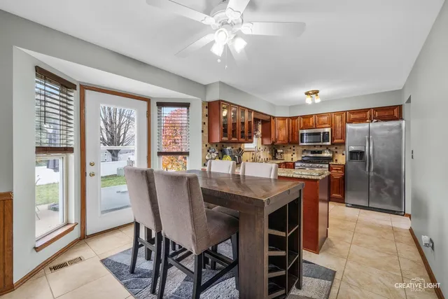 $365,000 | 1905 Chestnut Grove Drive, Plainfield, IL 60586