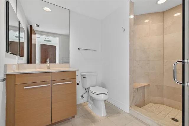 $2,995,000 | 401 South Palm Avenue, Unit 801, Sarasota, FL 34236