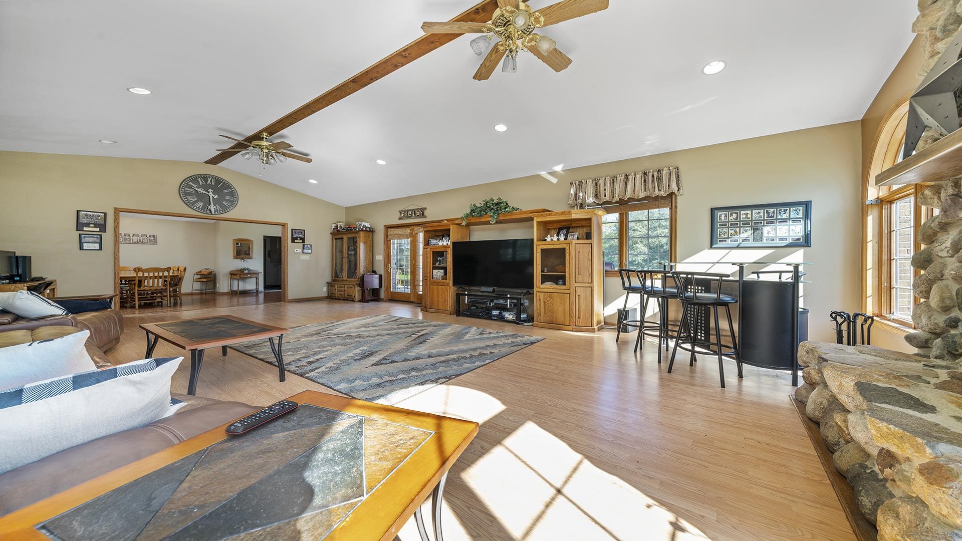 10281 Fruit Farm Road Garden Prairie, IL 61038 - Photo 16 of 40 Gallery Image 16