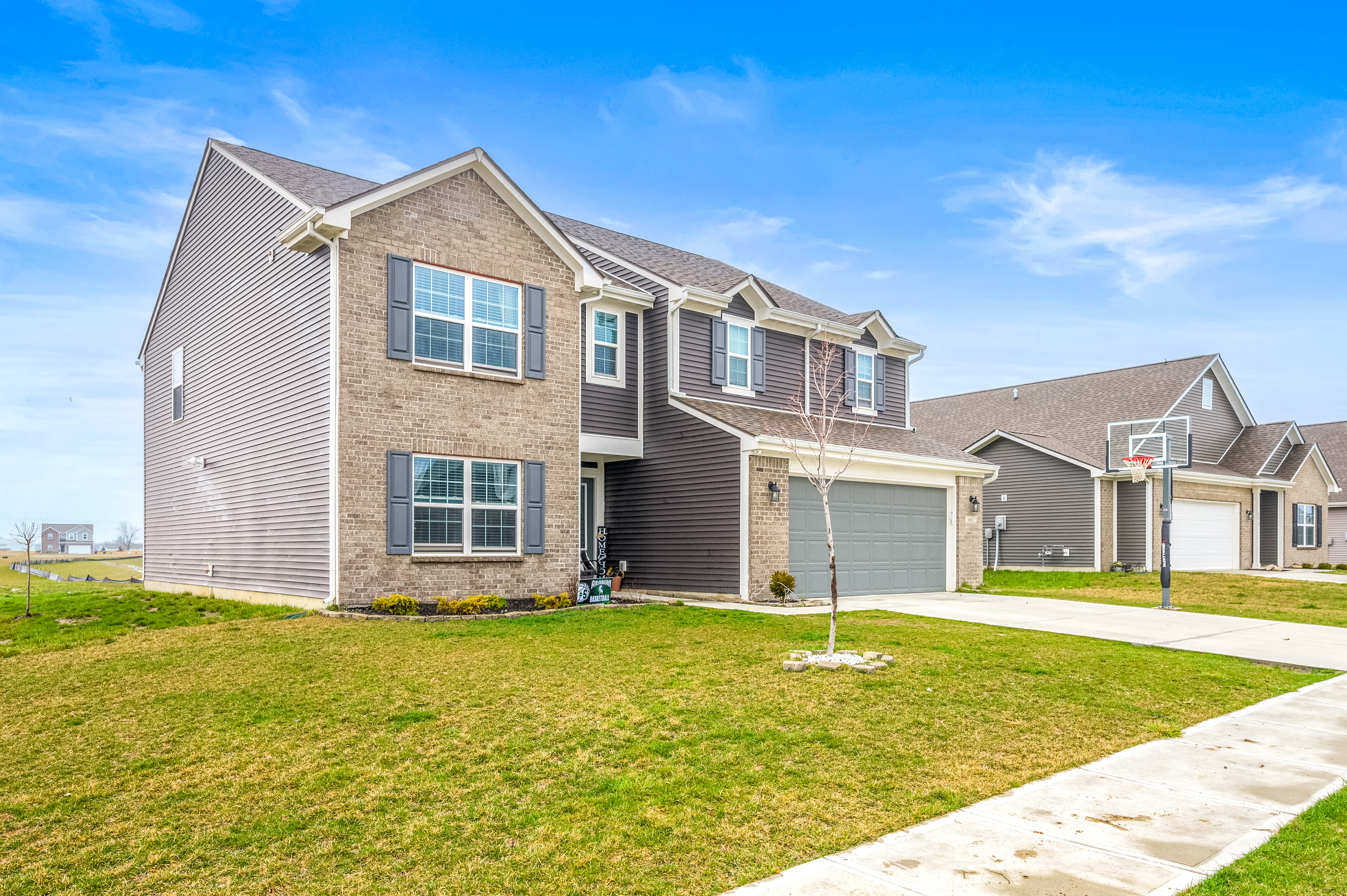 6682 Honeysuckle Way Pendleton, IN 46064 - Photo 2 of 26