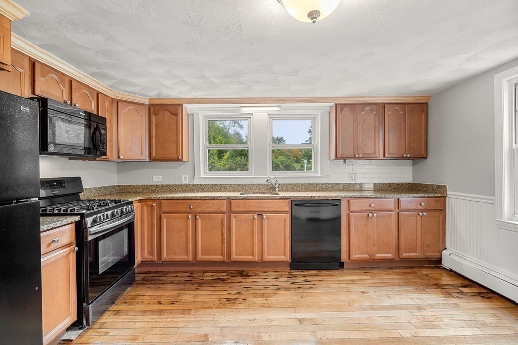 10-12 Harkaway Road North Andover, MA 01845 - Photo 15 of 30 Gallery Image 15