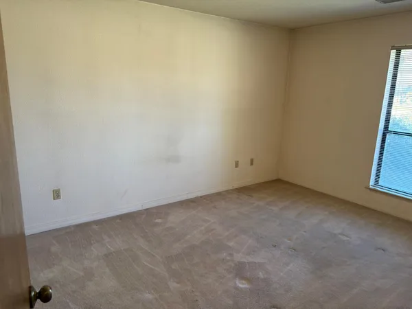 $519,900 | 570 Timmy Avenue, Clovis, CA 93612