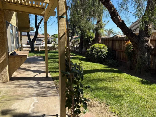 $519,900 | 570 Timmy Avenue, Clovis, CA 93612