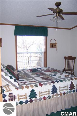 6489 Redman Road Harrison, MI 48625 - Photo 4 of 24 1773772-3.JPG