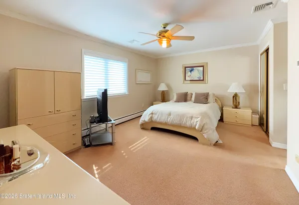 $799,999 | 7 Gateway Drive | Grasmere