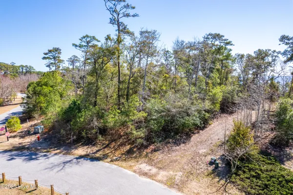 $340,000 | 164 Shingle Landing Lane, Kill Devil Hills, NC 27948