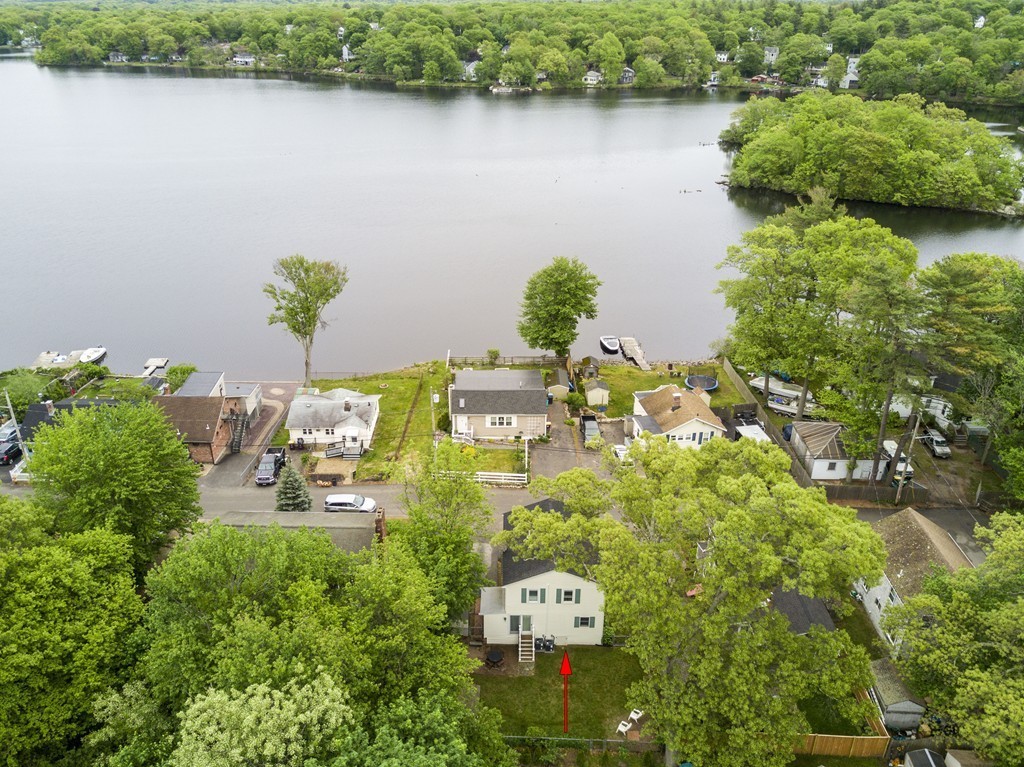 18 Lake View Road Weymouth, MA 02189 - Photo 13 of 18 Gallery Image 13