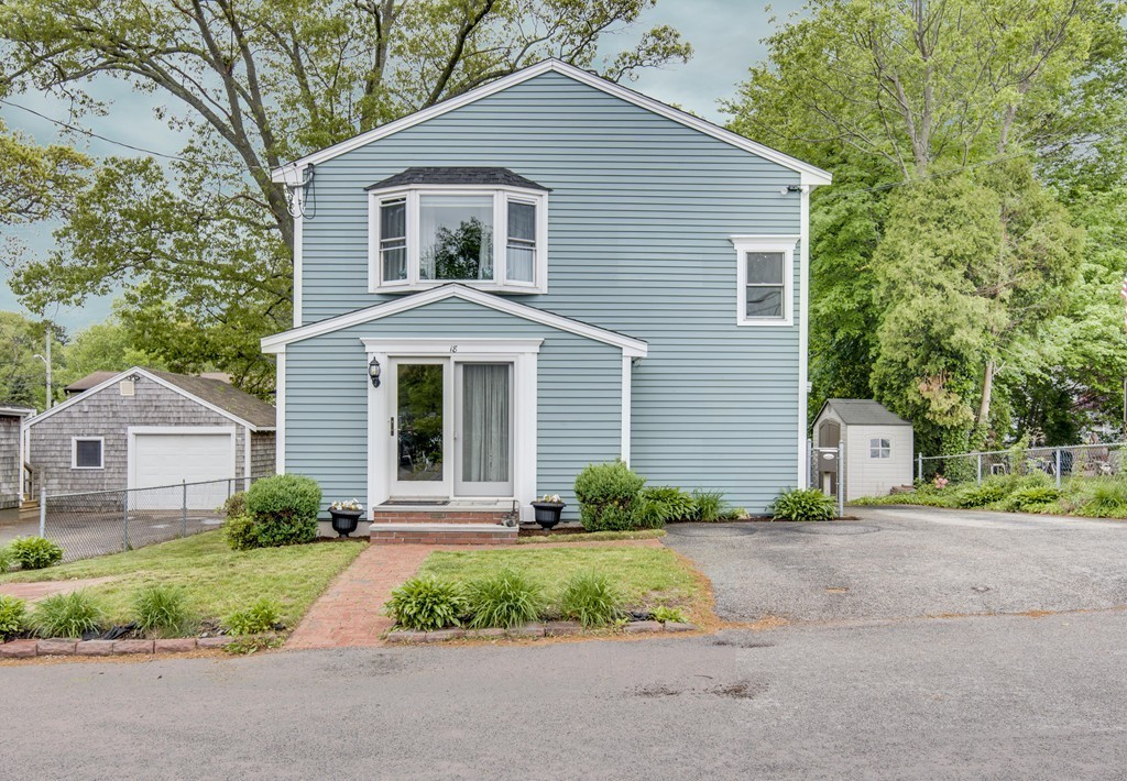 18 Lake View Road Weymouth, MA 02189 - Photo 17 of 18 Gallery Image 17