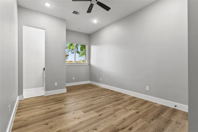 $739,000 | 210 Hogan Lane, Hempstead, TX 77445