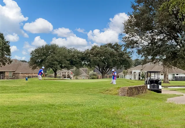 $739,000 | 210 Hogan Lane, Hempstead, TX 77445