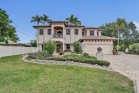 $3,800,000 | 4700 Northeast 29th Avenue, Fort Lauderdale, FL 33308