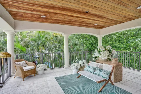 $3,800,000 | 4700 Northeast 29th Avenue, Fort Lauderdale, FL 33308