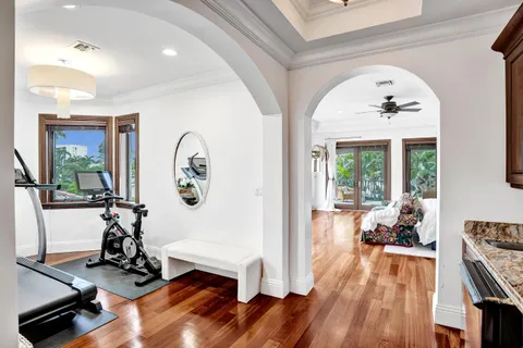 $3,800,000 | 4700 Northeast 29th Avenue, Fort Lauderdale, FL 33308