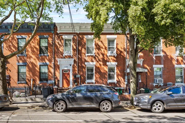 $1,649,000 | 4108 20th Avenue | Astoria