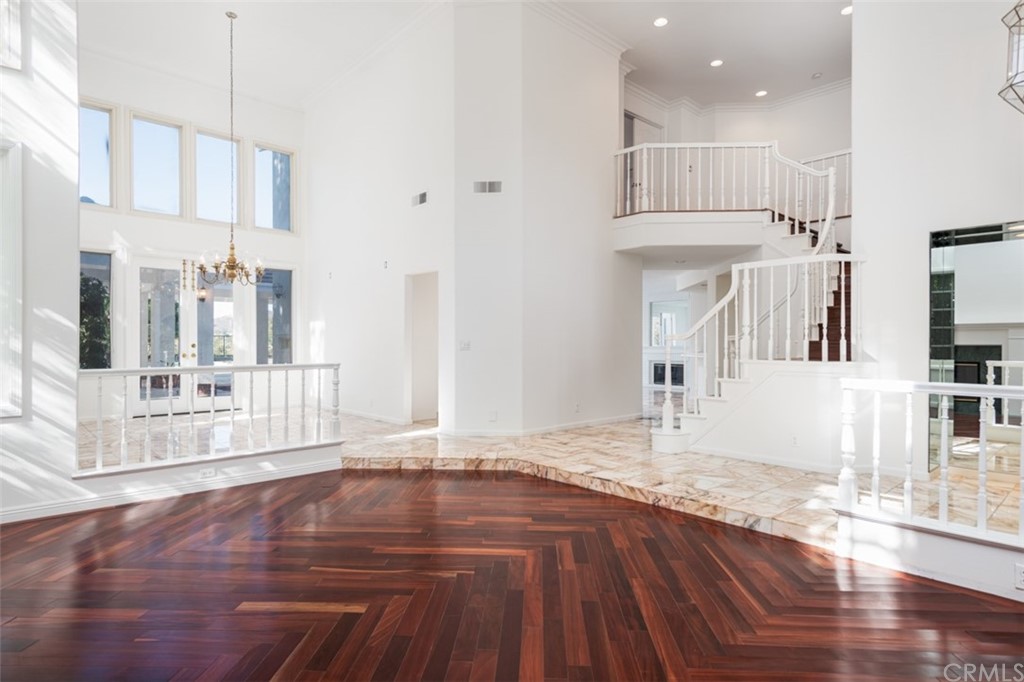 23 Summerside Coto de Caza, CA 92679 - Photo 3 of 34 a view of a living room and entry way