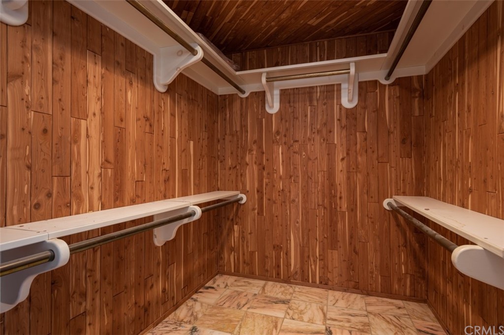 23 Summerside Coto de Caza, CA 92679 - Photo 22 of 34 a view of wooden balcony